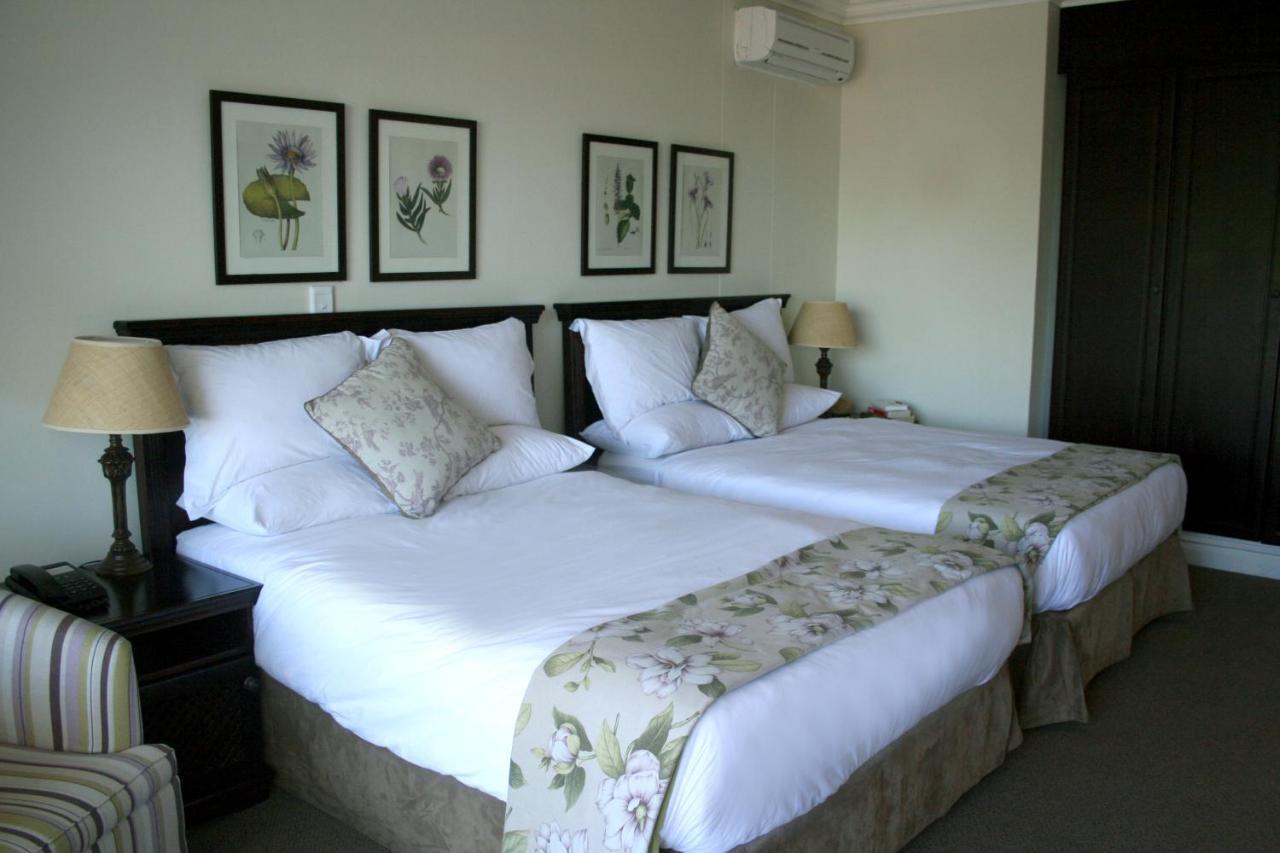 The Estuary Hotel & Spa Port Edward Eksteriør bilde